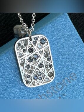Swarovski Touchstone Crystal Silver Sparkling Geology Pendant Necklace BNIB